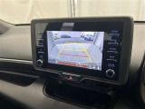 バックガイドモニターで、後方を確認しながら安心して駐車することができます。運転初心者も熟練者も必須の機能ですよ!