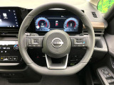 【純正革巻きステアリング】上質な革を使用することで、手にしっかり馴染みとても運転しやすいハンドルです♪
