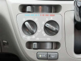ご購入後もプロのトヨタ整備士が点検や車検、メンテナンスサービスを実施いたします。もしもの時の故障やお車の不具合も迅速かつ丁寧に対応させて頂いております。