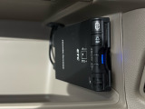 有料道路のレーン通過に便利なETC車載器を装着しています。ご利用にはセットアップが必要となります。