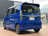 当店は保険代理店にもなっております。お客様をお守りする意味で正確な保険業務と事務手続きで安心して頂けるよう努めております。いざという時の事故、修理対応もしっかり行わせて頂いております!