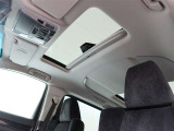 トヨタファイナンスのクレジットにてお車購入の際に加入できる保険です。お車に関する相談窓口を1つにできて便利になります。