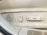 【パワーシート】メモリー機能付きパワーシート装備車です。電動でシートが動きます、高級感がありとても便利な機能です!