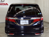 購入後も自社指定整備工場完備でお客様の愛車をしっかりサポート致します!御納車時には安全かつ安心してお乗り頂けるようホンダ専門知識を持つ整備スタッフが点検・整備・装備も説明をしてお渡ししております。