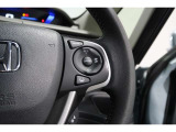 Hondaセンシングの機能のひとつ、アダプティブクルーズコントロール付!アクセルから足を離しても設定したスピードと前車との車間を保ち走行してくれます!車線維持もアシスト☆高速道路で疲労軽減ですね☆