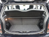 コンパクトな車体でも荷物スペースはシッカリ確保。使い勝手も良好です!