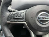 ハンドルには各種スイッチがありますが、運転中でも操作がしやすくなっております。