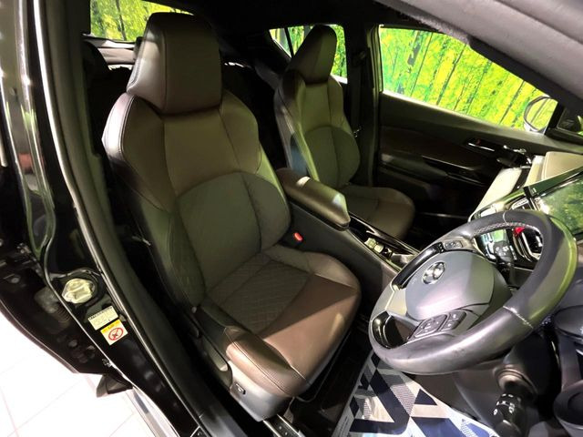 トヨタ C-HR G の中古車詳細 (65,870km, ブラックマイカ, 長野県