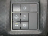 ネッツトヨタ静浜は&rdquo;キレイ&rdquo;にこだわっています。特設サービス工場で、新しく生まれ変わった車!内装・外装の徹底的な掃除、シートを外してニオイの元まで消臭・除菌、見えにくいエンジンルーム内もキレイ!
