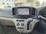 個性豊かなスタッフがお客様のご来店をお待ちしております。 女性の方、車に詳しくない方にも愛車選びをしっかりとサポート致します!!