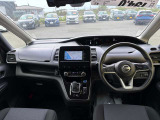セレナ 1.2 e-POWER XV 