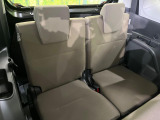 3列目シートはもちろん状態良好☆大人でもゆったりと座って頂けますので、大人数でのお出かけもラクラクです♪ご家族で、気の知れた仲間で、ドライブに行くのが楽しみですね♪