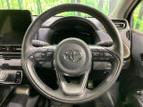 【純正革巻きステアリング】上質な革を使用することで、手にしっかり馴染みとても運転しやすいハンドルです♪