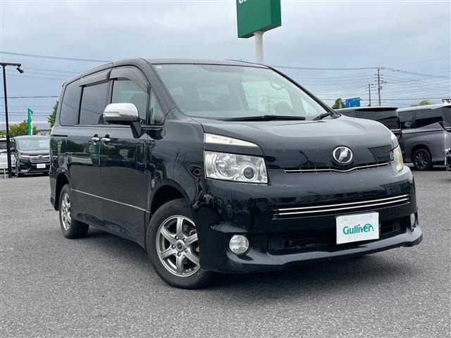 ヴォクシー 2.0 ZS 煌II 4WD 修復歴無し