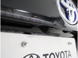 バックカメラが付いているので後方確認が非常にしやすいです。今や運転初心者も熟練者も必須装備!ついていて損はないですね♪