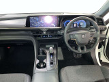 すっきりとしたデザインの内装は、さすがトヨタ車の上品さを感じます。