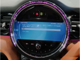 アップルカープレイを装備しております。