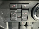 両側電動スライドドアで狭い所でも乗り降り楽々です!