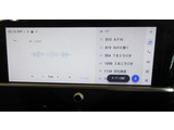 12.3インチのディスプレイオーデイオ(フルセグTV・AM/FMチューナー・Biuetooth・)+ナビが付いています。
