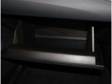 トヨタディーラーだからこそ安心保証♪トヨタロングラン保証1年間付き(無料)走行距離無制限♪全国約5000店のトヨタ販売店にてメンテナンスや万一の故障の対応が可能ですので安心です♪