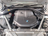 【ご納車前点検】BMW認定中古車は100項目の箇所を徹底的にチェック致します。機械的な箇所や電気系、コンピューターなどをご納車前に点検し、交換基準に達した部品は全て新品に修理返品した後にご納車致します。