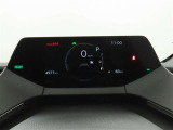 視認性の良いシンプルなメーターです。