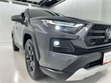 フォグランプ装着車です。暗い夜道の車両前方を明るく照らします