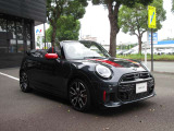 第三者機関AISの車両評価書付きです。キズや修復歴などを専門機関のスタッフがチェックしているため、はじめて輸入車をご検討される方も安心です。