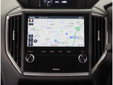 パナソニック製の8インチナビを装備しております!