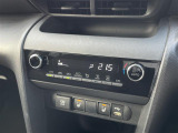 【 オートエアコン 】車内温度を感知して自動で温度調整をしてくれるのでいつでも快適な車内空間を創り上げます!//