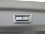 隅々まで正規ディーラークオリティを徹底。厳しい認定中古車基準をクリアした、自信を持ってお届けできる美車です。細やかな状態や気になる箇所がございましたら、個別にビデオメッセージをお送りする事も可能です!