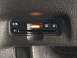 【ETC車載器】もはや必須アイテムのETCを搭載!高速道路のご利用時にとても便利!わずらわしい料金所での現金支払いが不要となりスムーズに通過できます♪