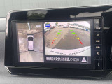 アラウンドビューモニター装備☆上から見たような画面で車庫入れも縦列駐車も安心です♪