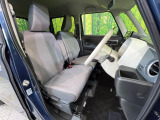 運転席シート廻りは使用感も少なく、良好な状態となっています。丁寧に使われていたことがよくわかりますね。