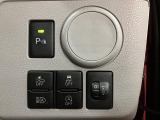 スイッチ類が集約されていて使いやすくなっています★