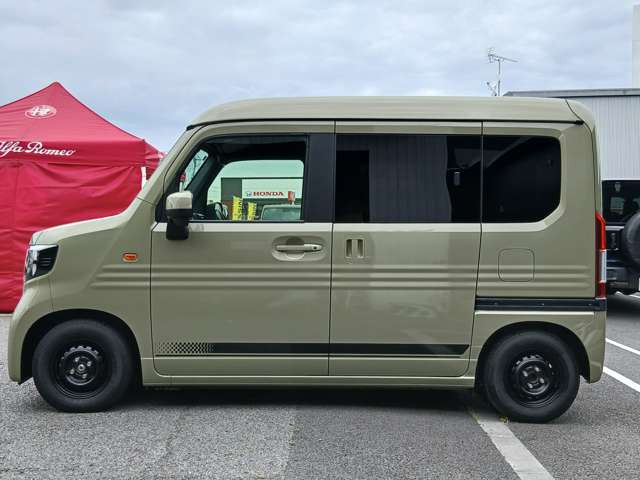 ホンダ N-VAN +スタイル ファン の中古車詳細 (27,000km, グリーン