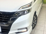 【LEDヘッドライト】悪天候や夜間走行時も良好な視界を確保し安心して運転できる高輝度LEDヘッドライトを装備!点灯速度が早く、消費電力も抑えられています。