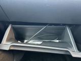当店は自動車保険のも取り扱っています。万一の時修理工場と保険の代理店が一緒だと連携が取れやすいんですよ!初めての方、他社からの切り替えまで使用状況に合わせた本当に必要な内容を一緒にアドバイス致します!