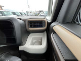 ☆車の保険は買ったところで加入するのがベストです。保険に関しても大手保険代理店をしておりますので安心してお任せください。不慮の事故の際も自社鈑金工場と連携して修理を進めてまいります☆