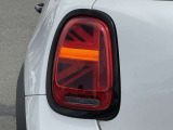 こちらのお車はMINI NEXT鶴ヶ島に展示中です。☆お問合せをお待ちしてます!