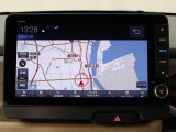 【純正9インチナビ】使いやすいナビ操作にオーディオ機能も充実!Bluetooth接続で運転中のハンズフリー電話や好みの音楽を車内に流す事が出来ます。ラインナップや車種に応じて豊富な機能が使用可能♪