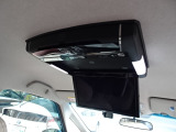 【車屋】として、長く車業界に従事した経験豊富なスタッフが多数在籍しております。
