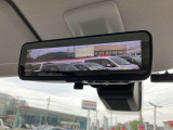インテリジェントルームミラー☆カメラの映像を映すことで荷物や人が乗っていても後方視界を確保できます☆