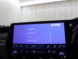 ブルートゥースに対応しています。携帯電話・スマートフォンをペアリングすればハンズフリー通話が可能となります。