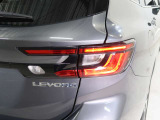 SUBARUのアイデンティティー、コの字型LEDテールランプ!