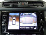 アラウンドビュー☆空から見下ろすような視点で、スムーズな駐車と安全確認をサポート!運転の心強い味方になってくれます♪