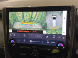 【パノラミックビューモニター】専用のカメラにより、上から見下ろしたような視点で360度クルマの周囲を確認することができます☆死角部分も確認しやすく、狭い場所での切り返しや駐車もスムーズに行えます。