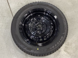 当社にてデモ走行時に装着していたワンシーズン使用の中古スタットレスタイヤ+ホイール4本セットを用意致しました。(2025年製、タイヤ+ホイールは現状渡し、保証対象外です)