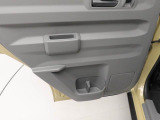 中古車は一物一価、同じようなお車でも、整備状況、外内装の状態など様々です。