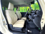運転席シート廻りは使用感も少なく、良好な状態となっています。丁寧に使われていたことがよくわかりますね。